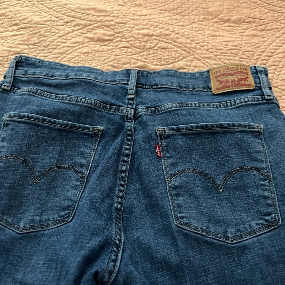 Ladies brand new Levis 721 skinny legs high rise jeans , without tags